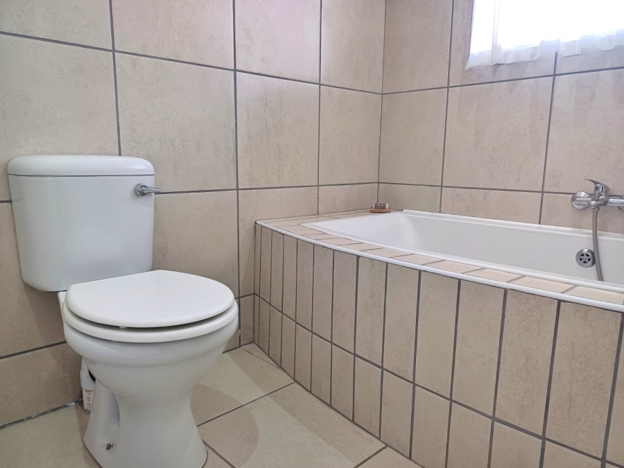 2 Bedroom Property for Sale in Tergniet Western Cape